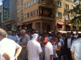 İstanbul’da kurulan Abhazya seçim sandığını polis bastı