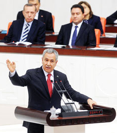 Arınç: “Bu topraklar üzerinde herkes kendi kimliğini rahatlıkla söyleyecektir.”