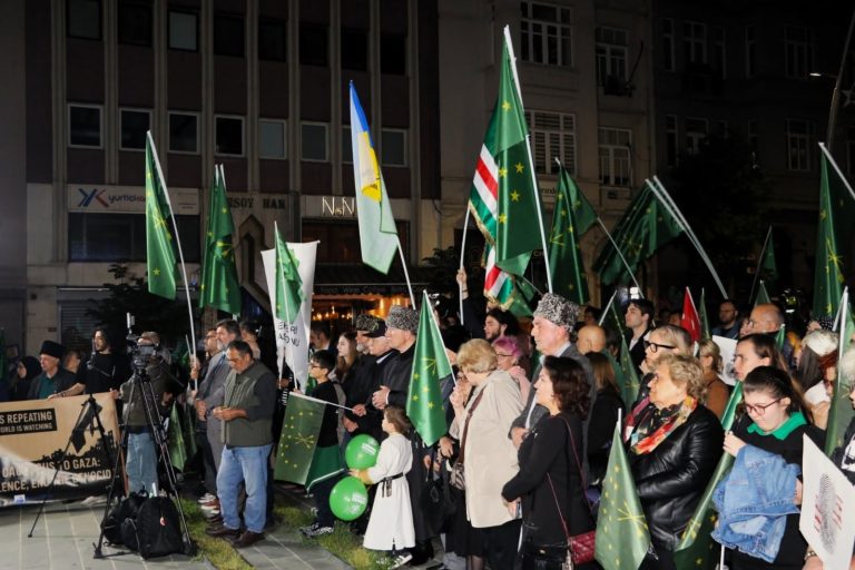 İstanbul’da Çerkes Soykırımı ve Sürgünü’nün 162. Yılında Tarihi Anma: “162 Yıldır Susmadık, Susmayacağız”