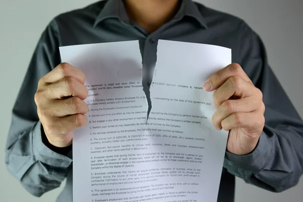 Gürcü Derneklerinden TBMM’deki İnsani İnisiyatife Tepki: Gürcülerin Siyasi Söylemleri İnsani ve Hukuki Gerçeklerin Ötesine Geçebildi mi?