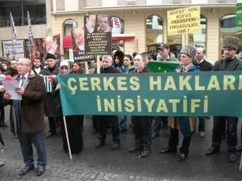 Çerkesler göçle geldi peki Türkler?