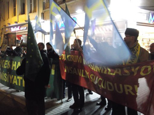 Soykırımcı Rusya Protesto Edildi